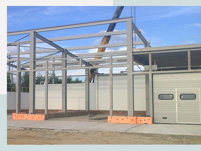 Строительство автосервисов от СтальСтрой-Инт по цене 609 руб.