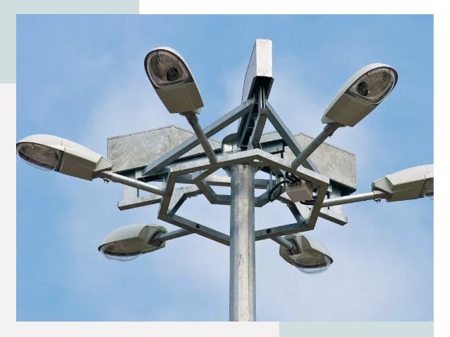 Монтаж осветительных мачт в Инте