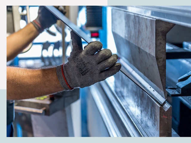 Гибка металла в Инте